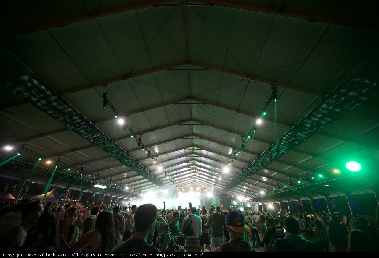 Green lights and a roaring crowd!