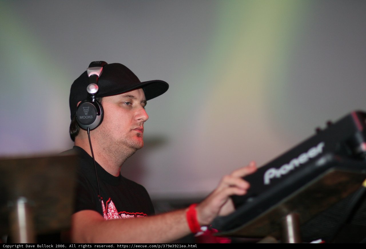 Jamming with Headphones
