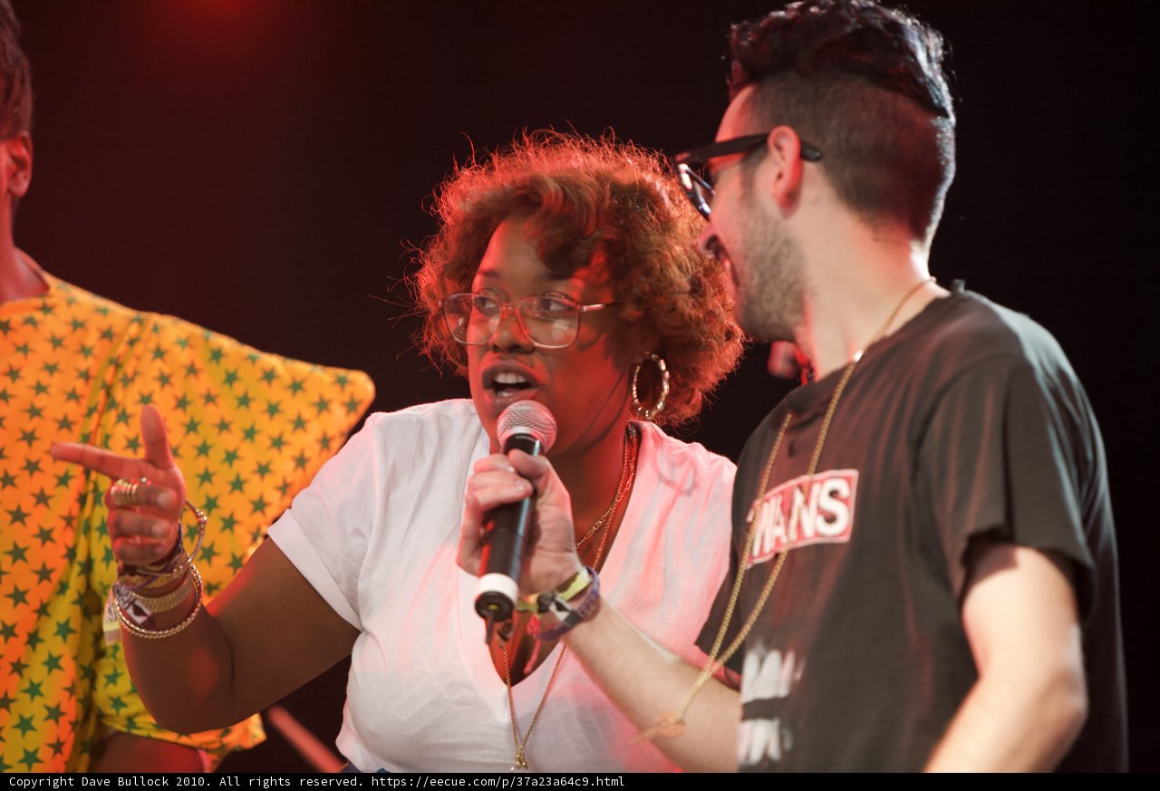 Musical Duet Captivates Coachella Crowd