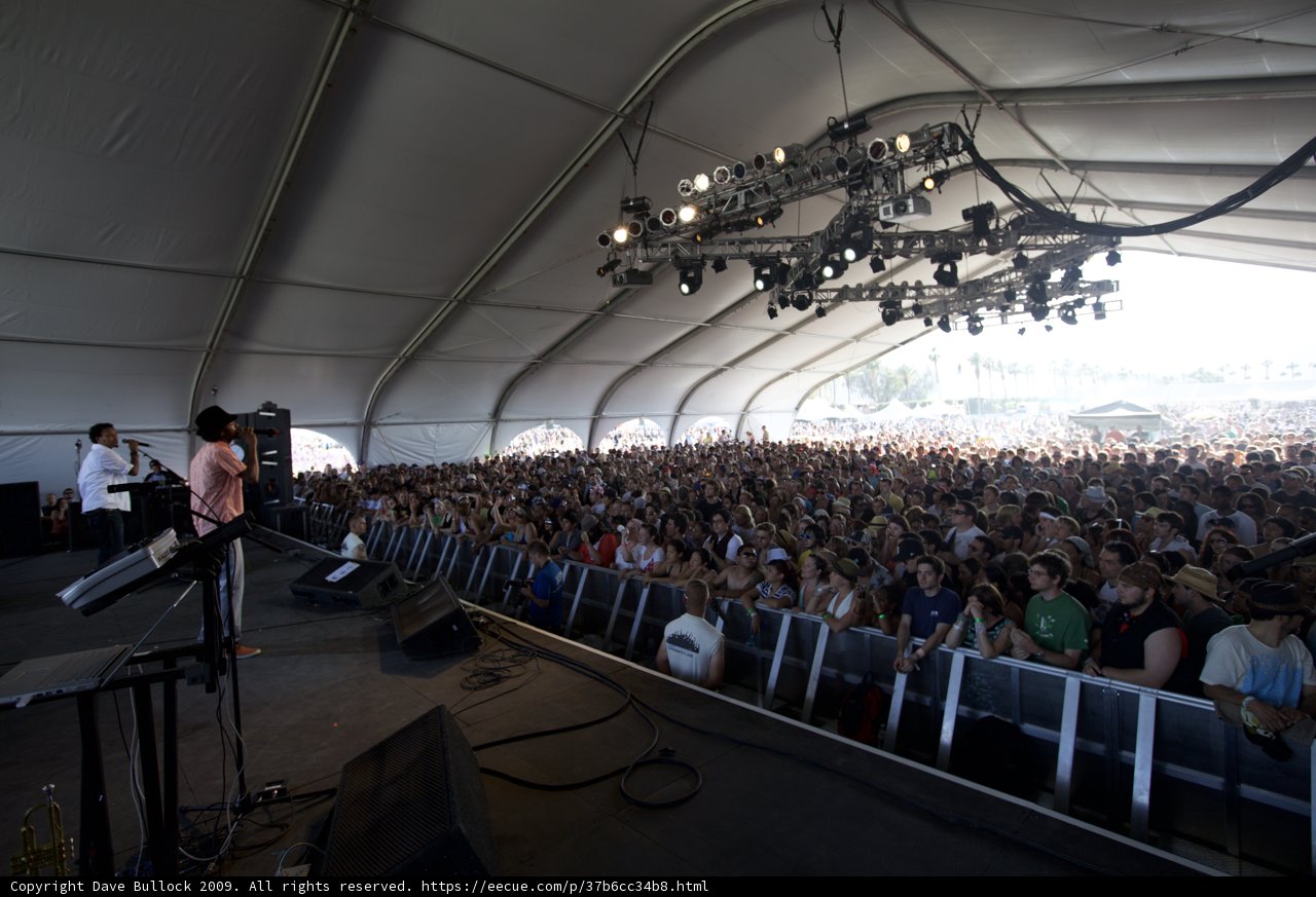 Coachella 2009: A Crowded Show