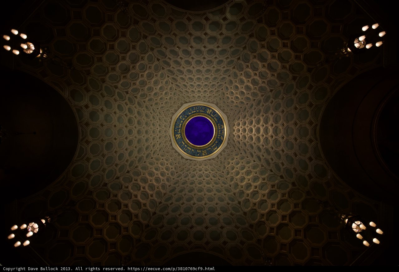 The Stunning Fractal Pattern of the Isfahan Mosque Dome