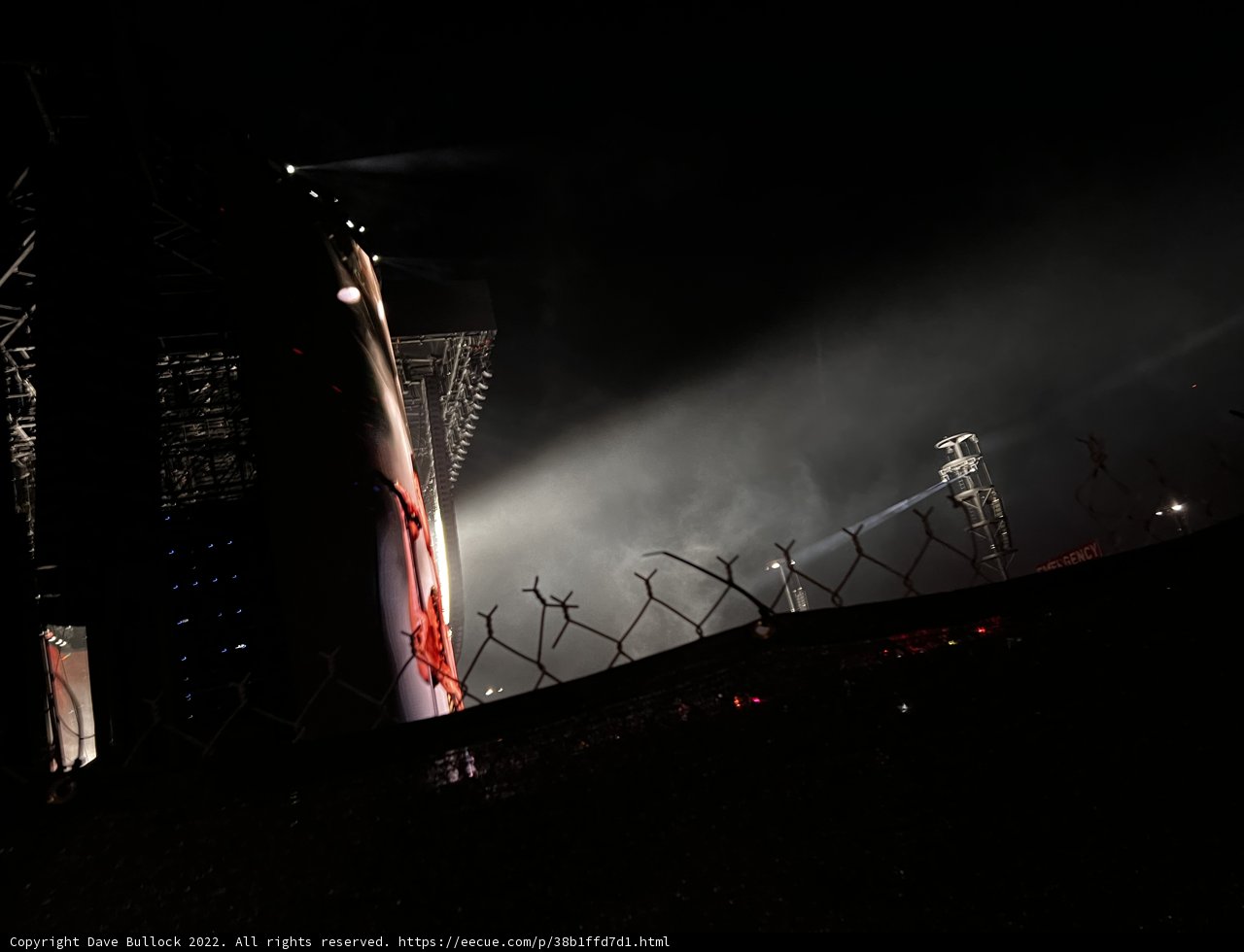 Illuminating the Crowd