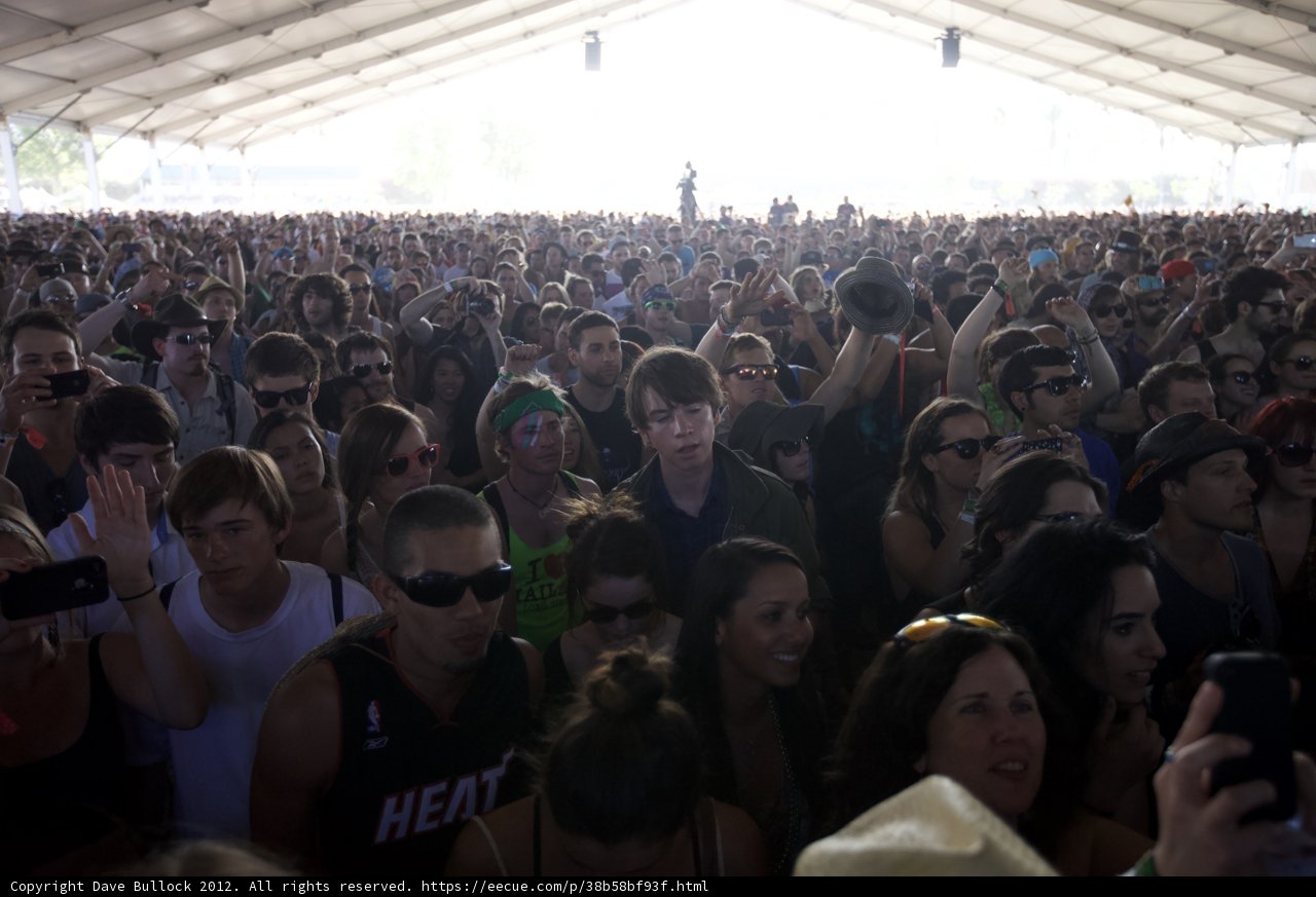 Coachella 2012: A Vibrant Sea of Music Fans