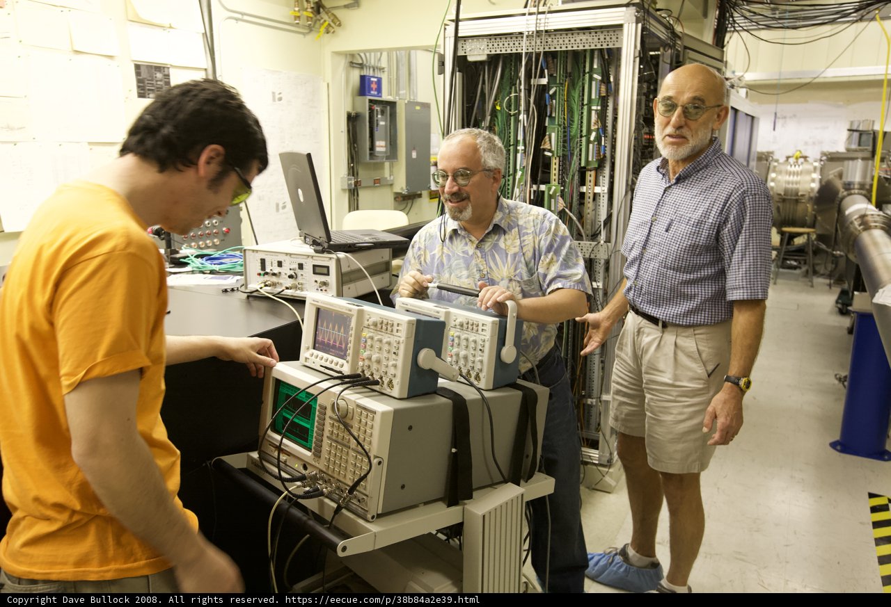 Exploring High-tech Machinery in the Lab