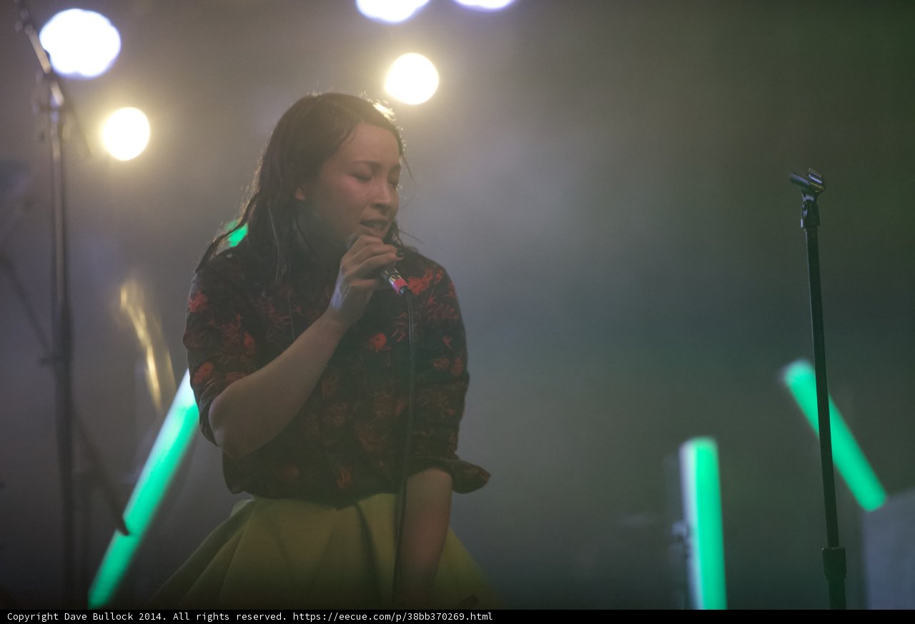 Yukimi Nagano steals the show with her solo performance at Coachella