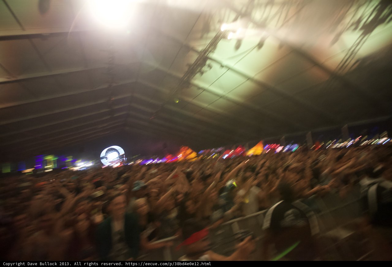 Illuminating the Crowd