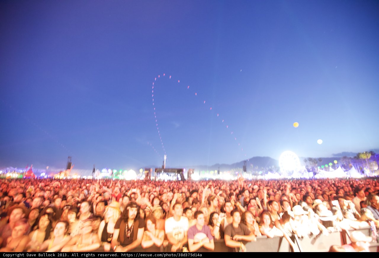 Coachella Concertgoers Soak Up the Sun