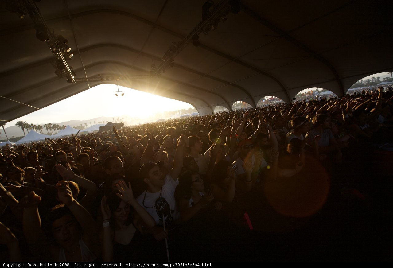 A Sea of Hands: Coachella 2008