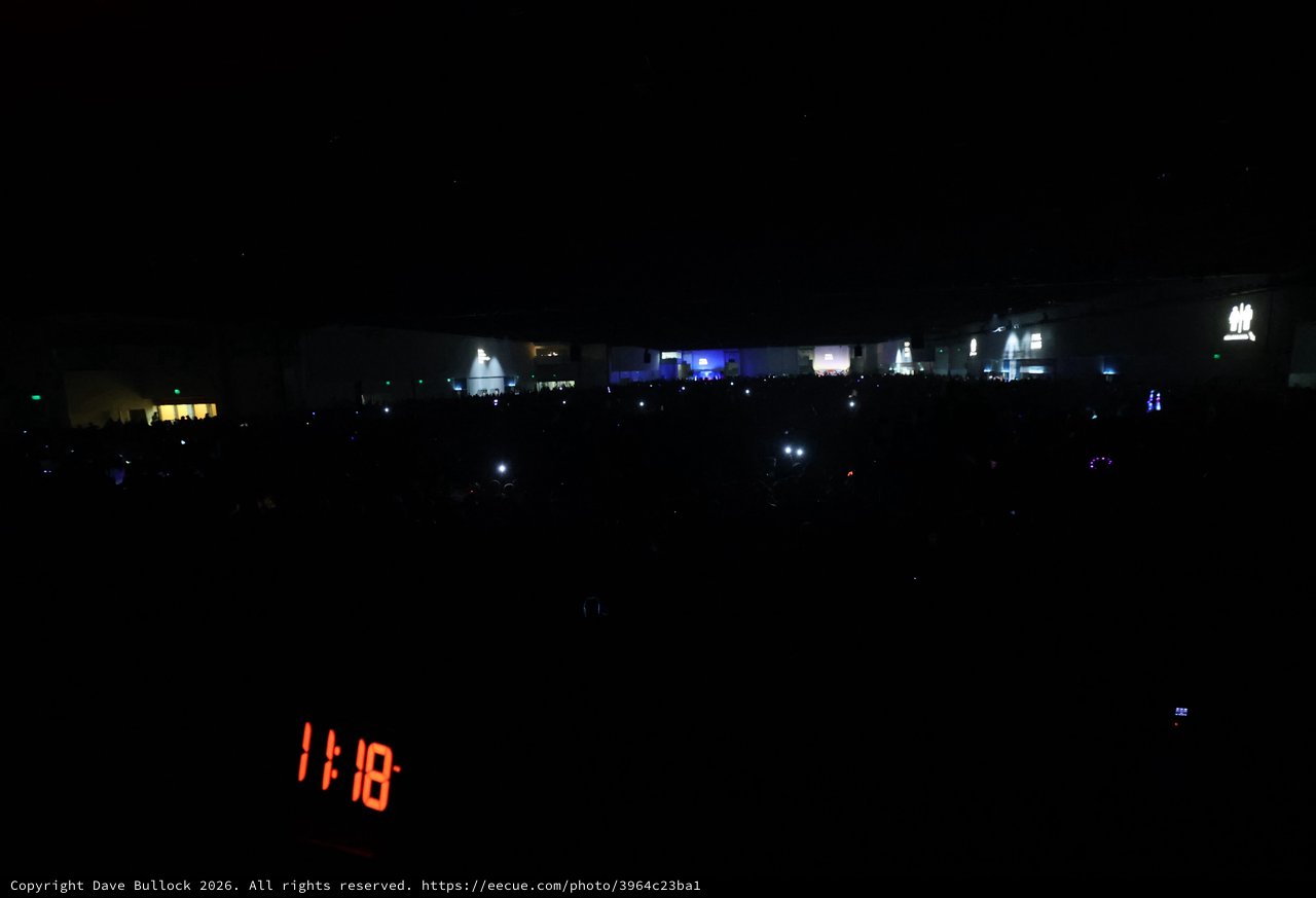 Massive Crowd Engulfed in Darkness at Wobbleland 2026