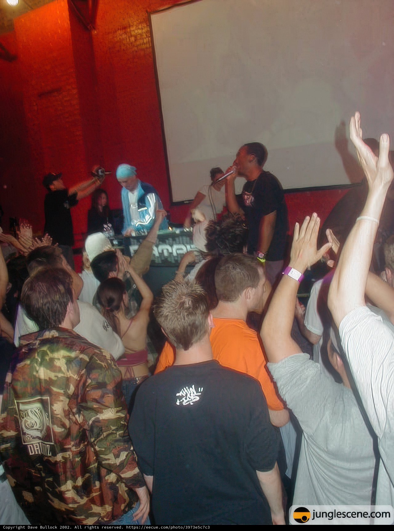 Club-goers Groove to the Beat