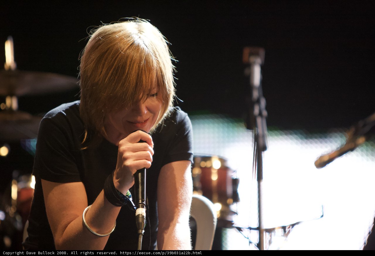Blonde Songstress Lights Up Coachella