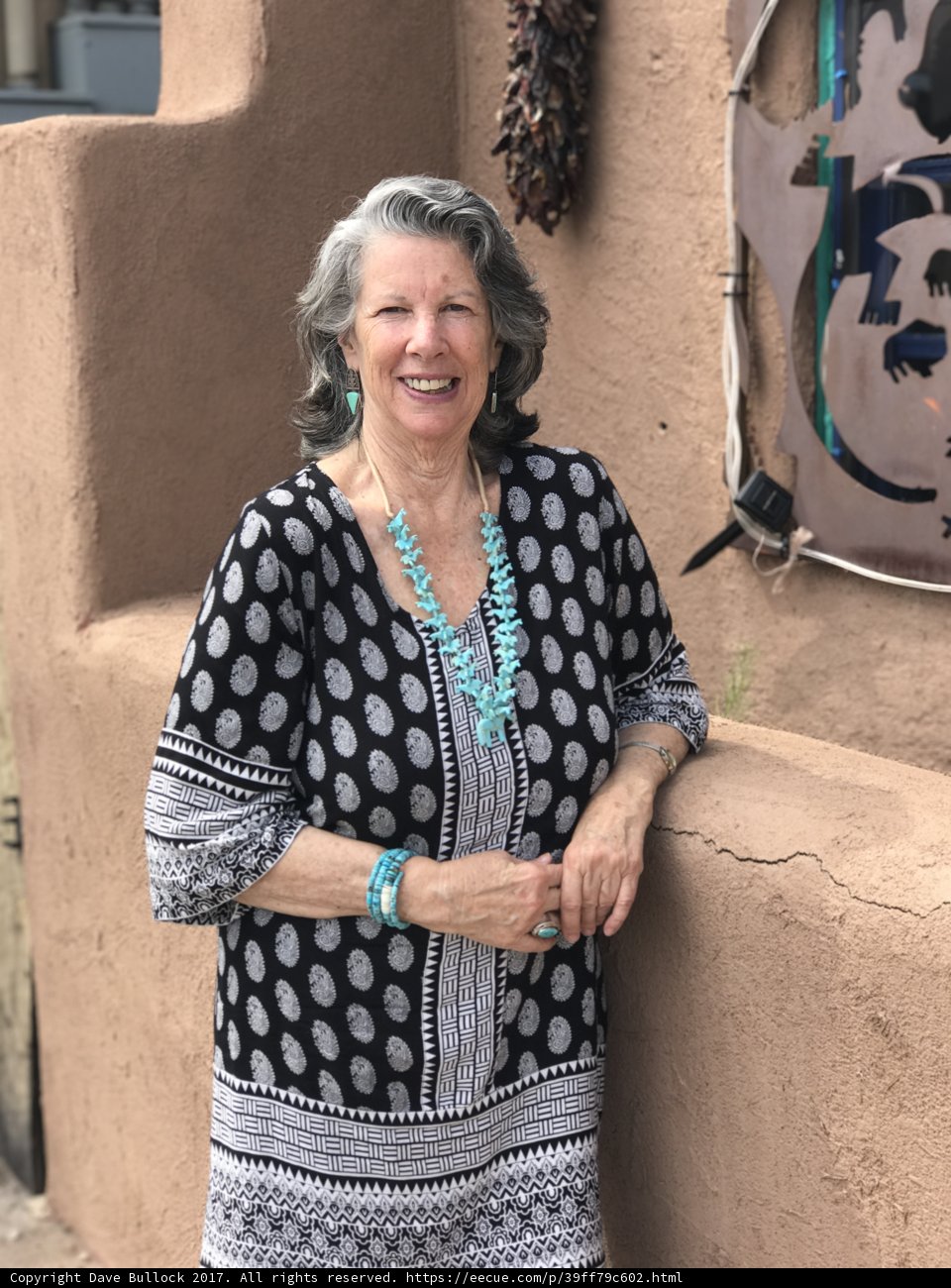 Elegant Rhoda
