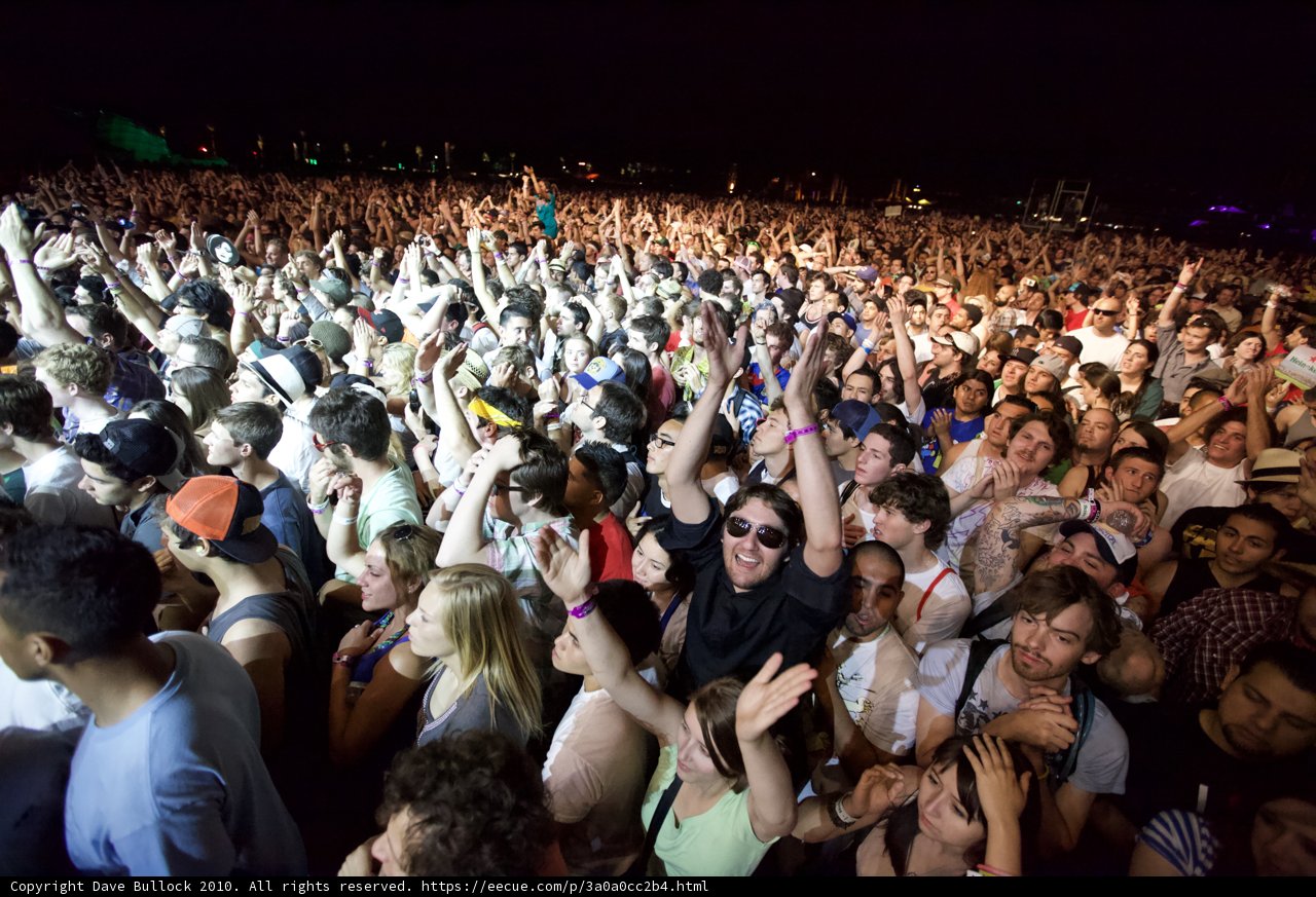 Electrifying Night at Cochella