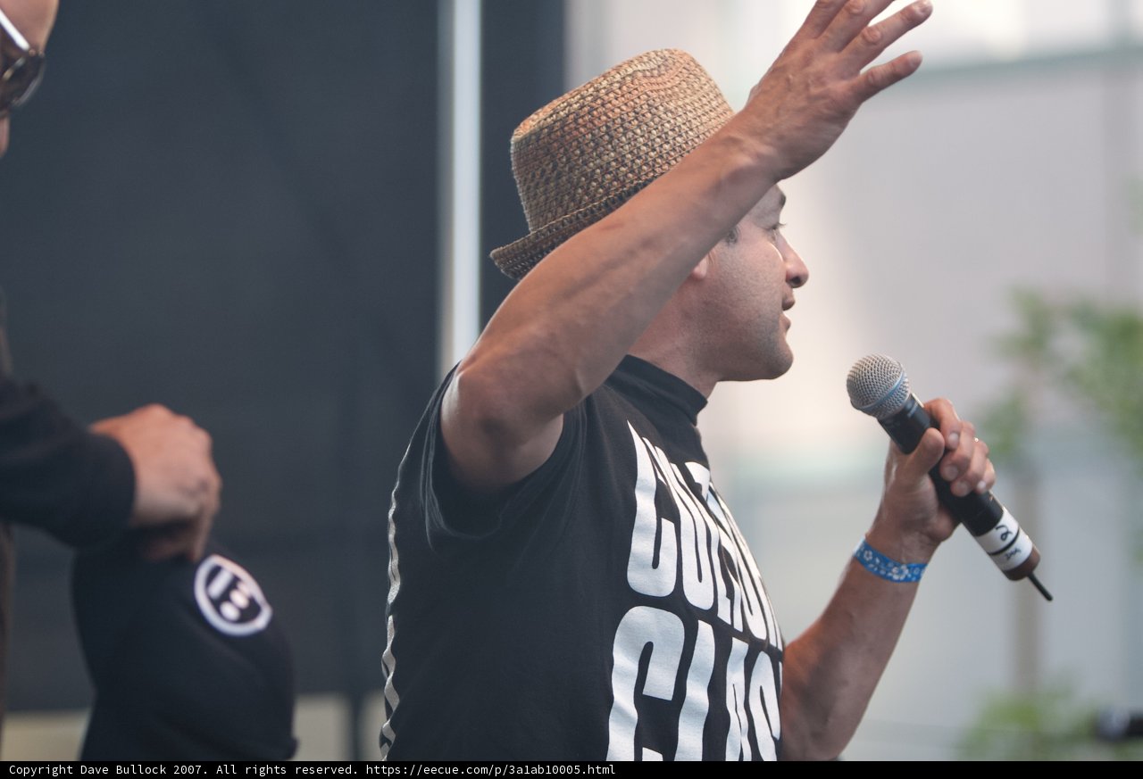 Mic in Hand, Hearts in Soul