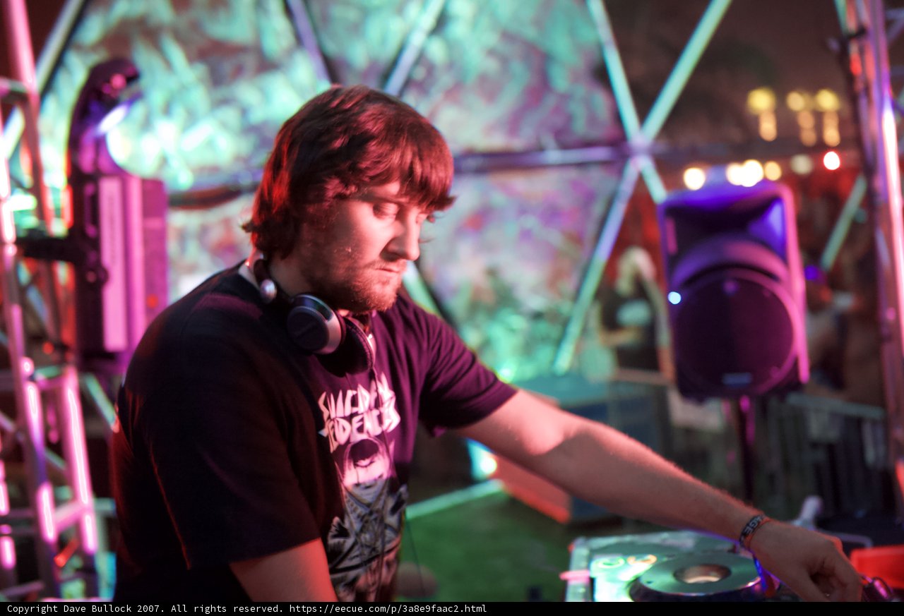 Sunday Beats with DJ Black Shirt