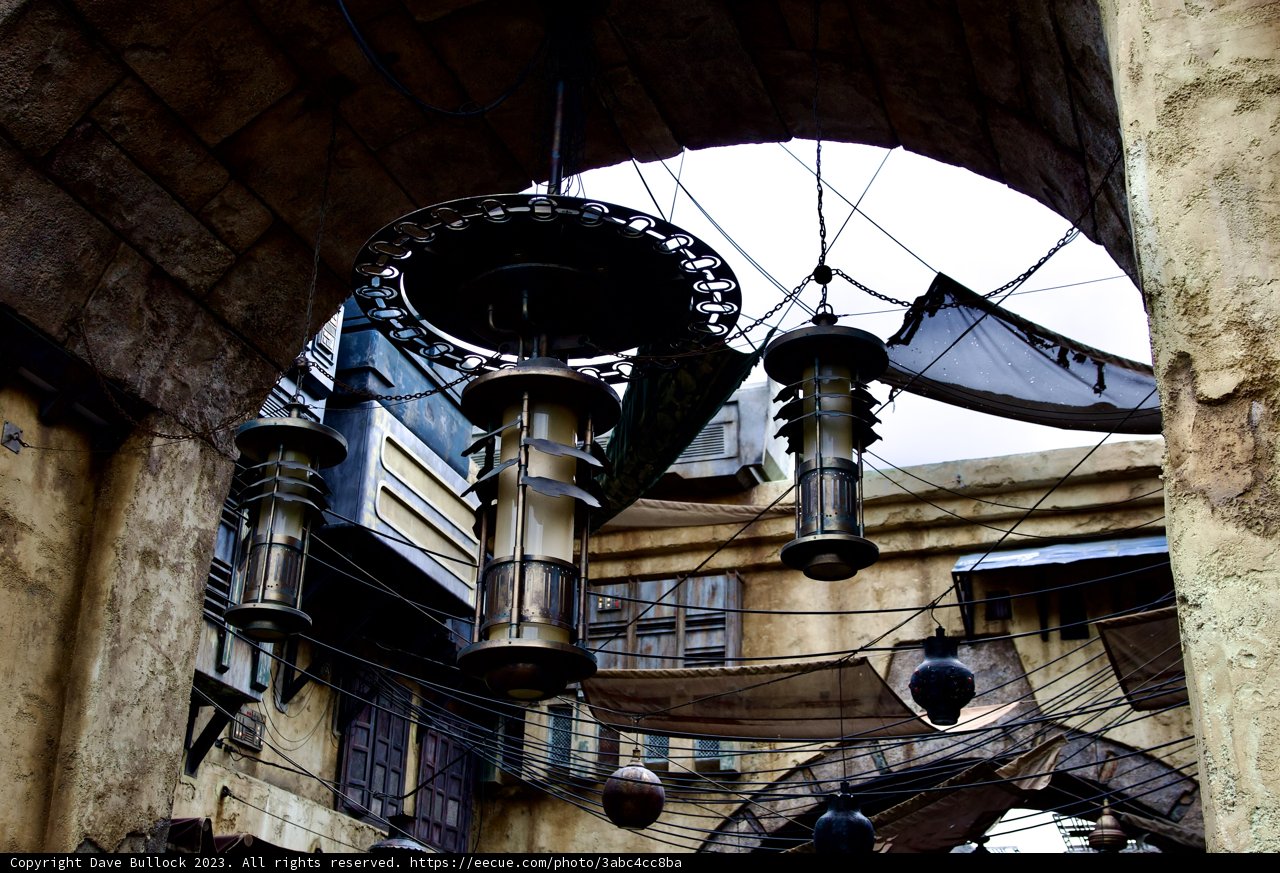 Illuminating Architecture