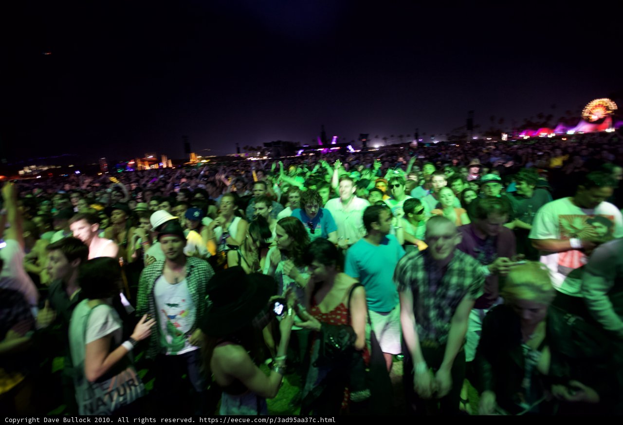 Cochella Friday Night Concert Crowd