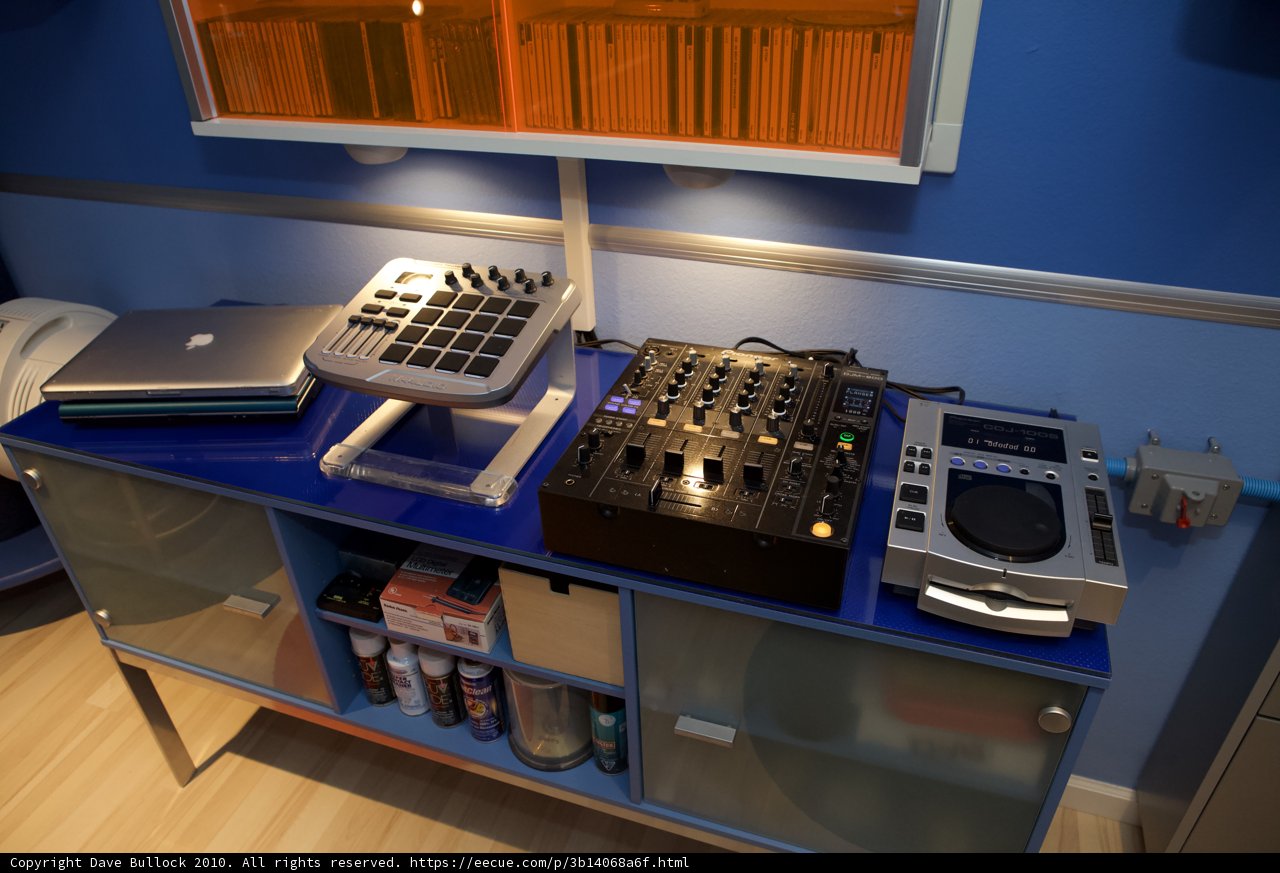 DJ Setup in Action