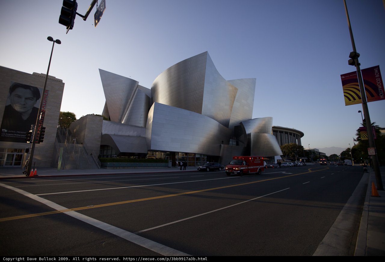 Urban Landmark with Metal Structure