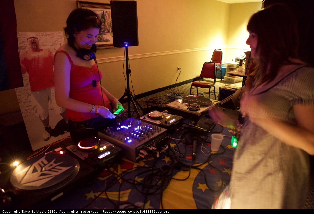DJ Mixer Session with Two Female Entertainers