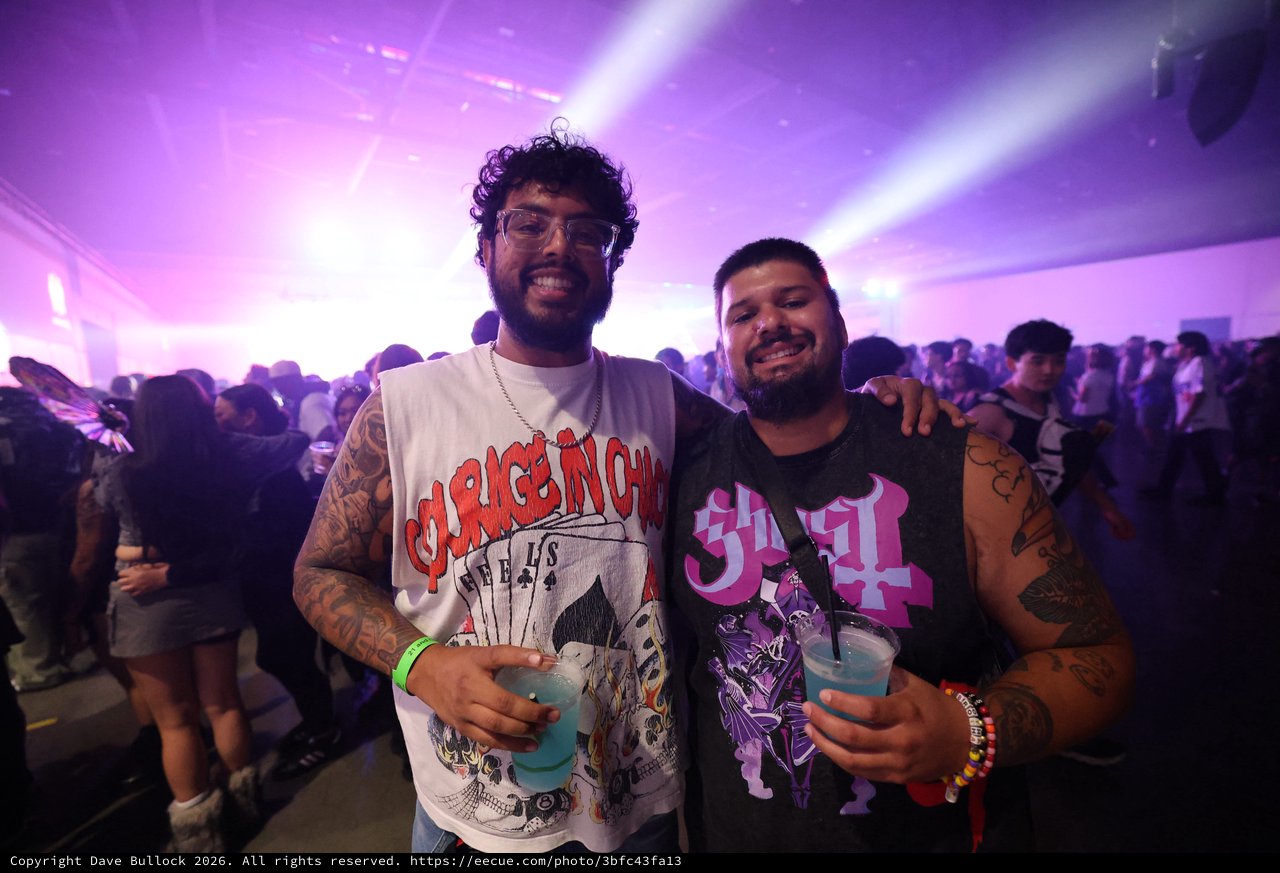Two Friends Smiling at Wobbleland Festival 2026