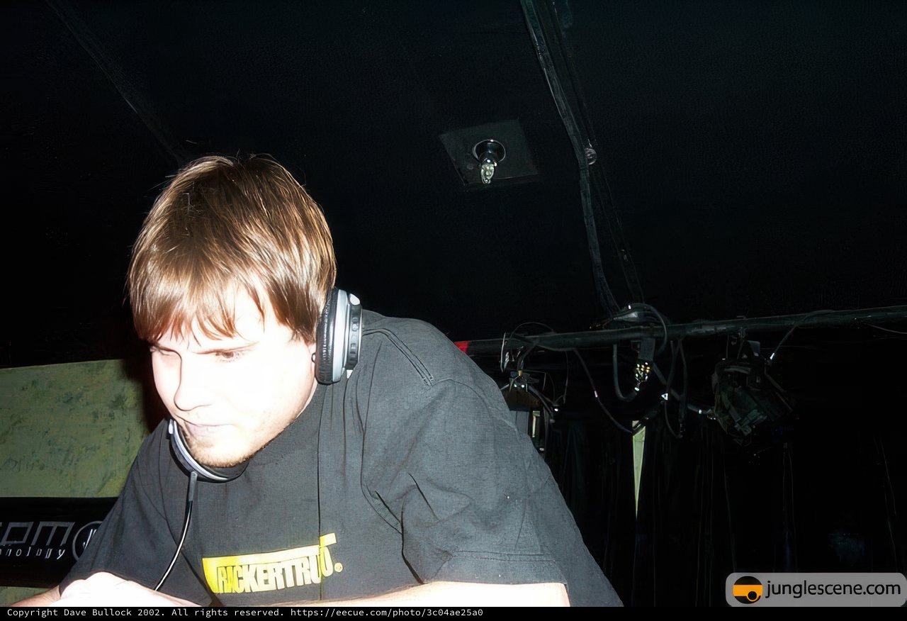 DJ Antonio Greger in Action