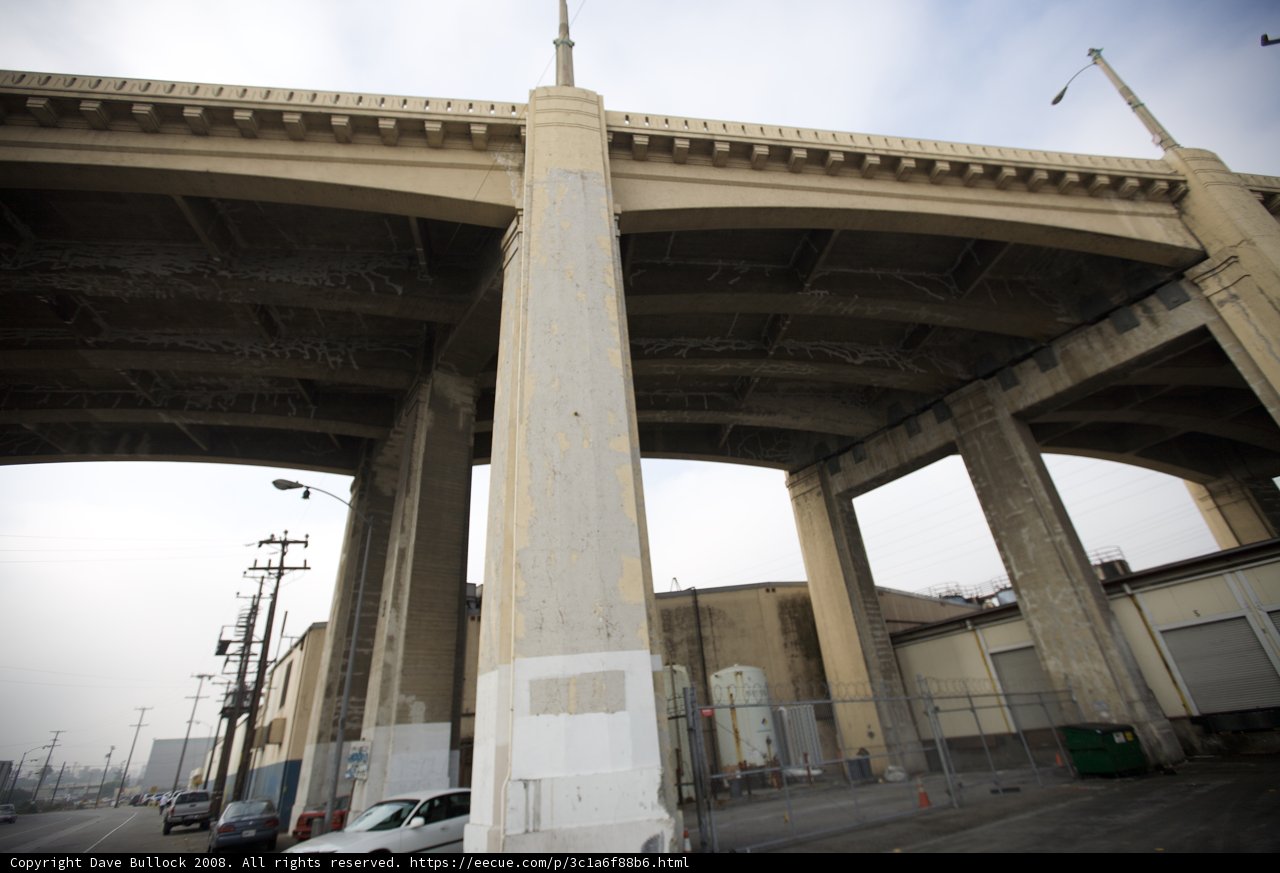 Sky-High Bridge with Multiple Pillars