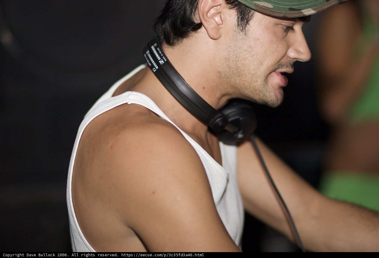 Grooving with Headphones