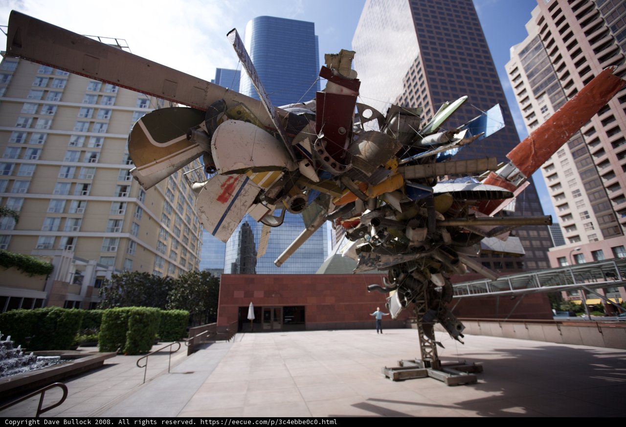 Metropolis Monument