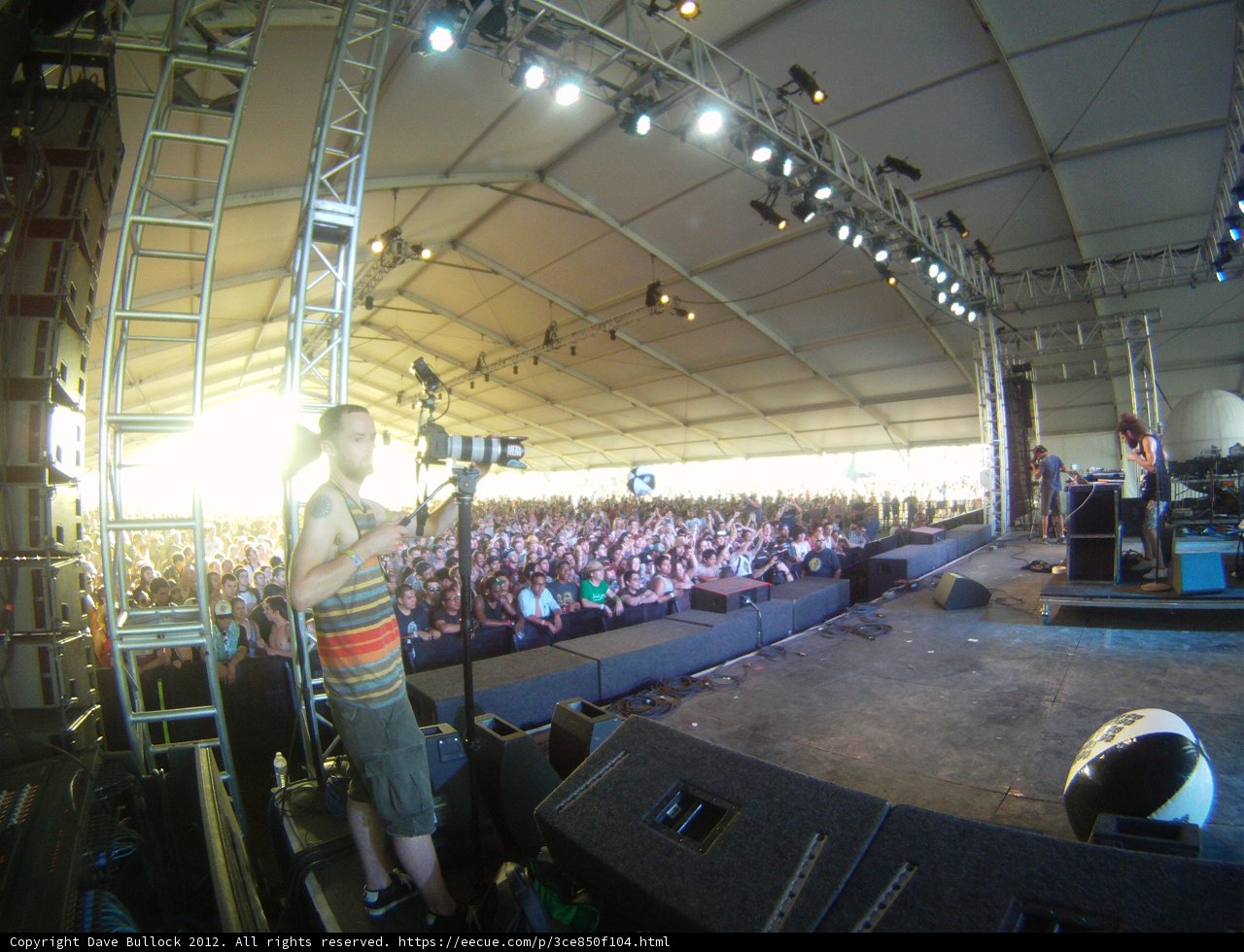 Troy Rosario Rocks the Stage