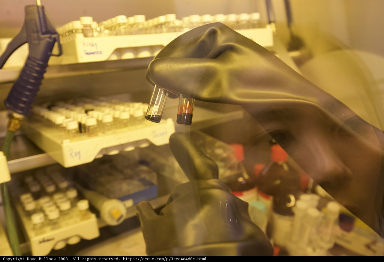 Experimenting in the Quantum Nano Lab