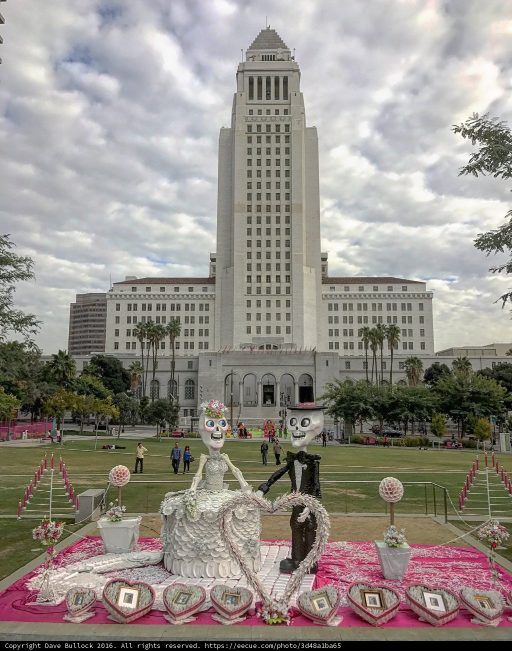 A Wedding Cake in the Heart of the City