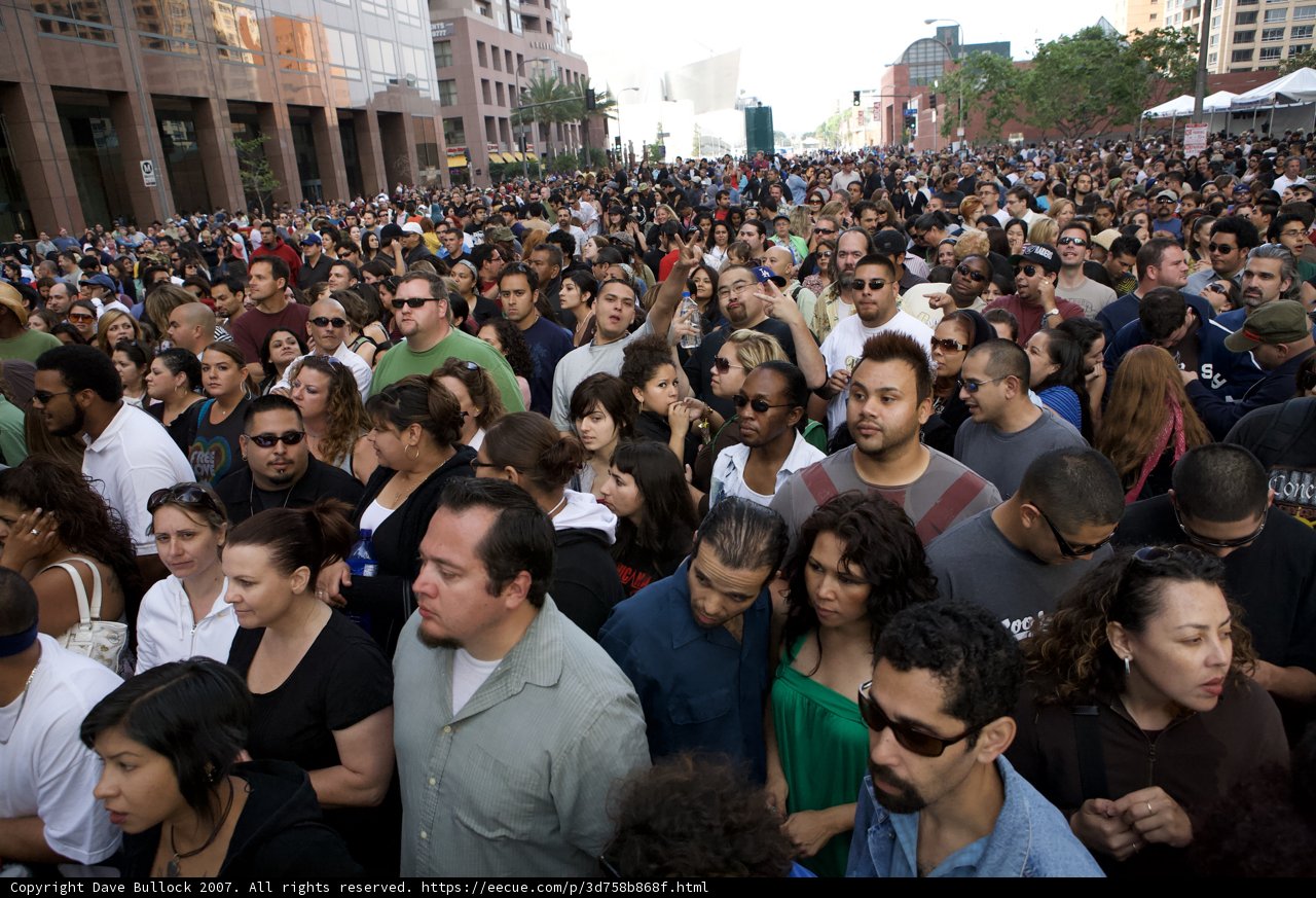 Grand Performance Draws a Large Crowd