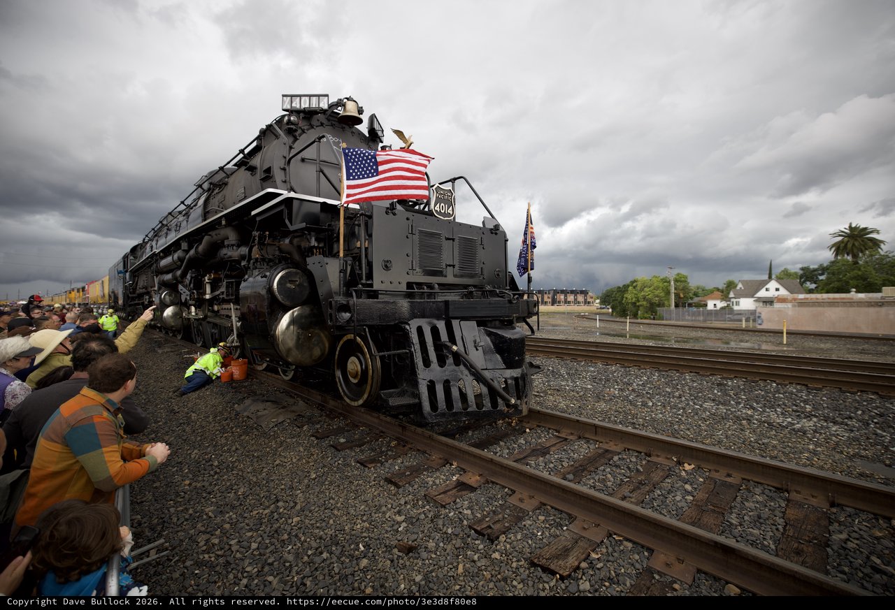 Historic Big Boy Locomotive Draws Crowd Under Stormy Skies