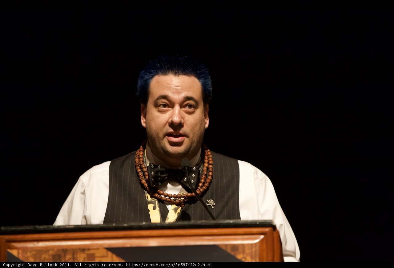 The Blue-Haired Orator