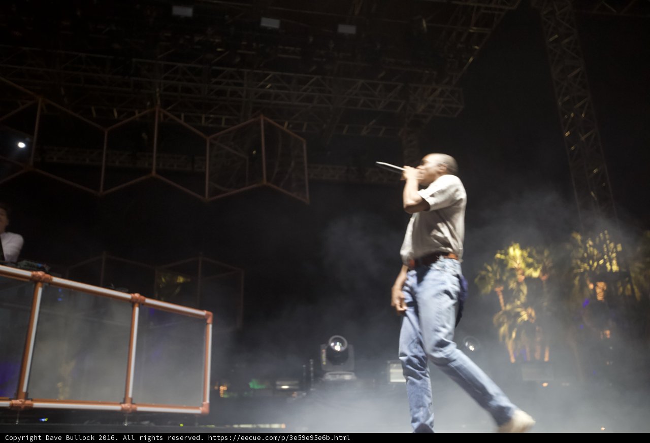 Solo Performance under the Spotlight