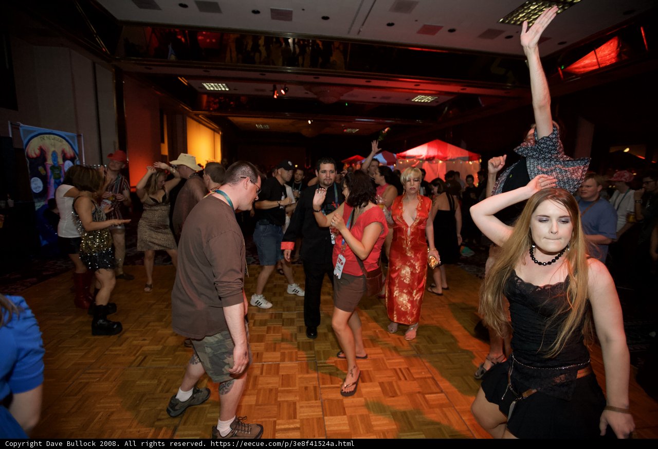 Grooving Night Away