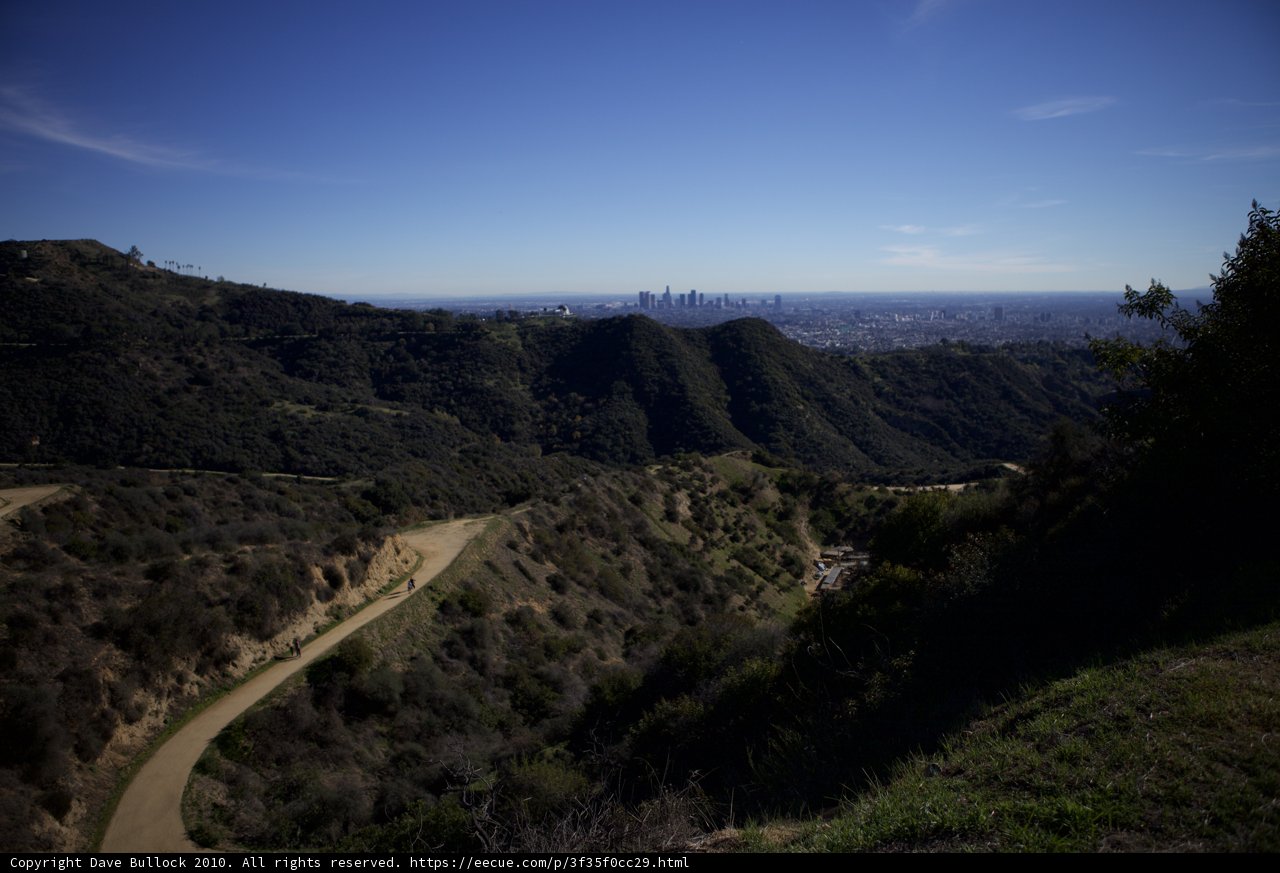Hollywood Sign Trail Overlooking the Plateau