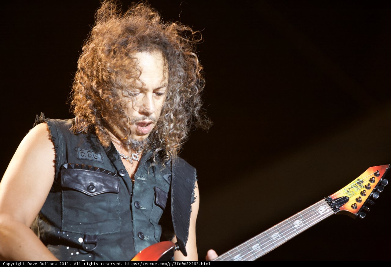 Kirk Hammett Shredding on Stage