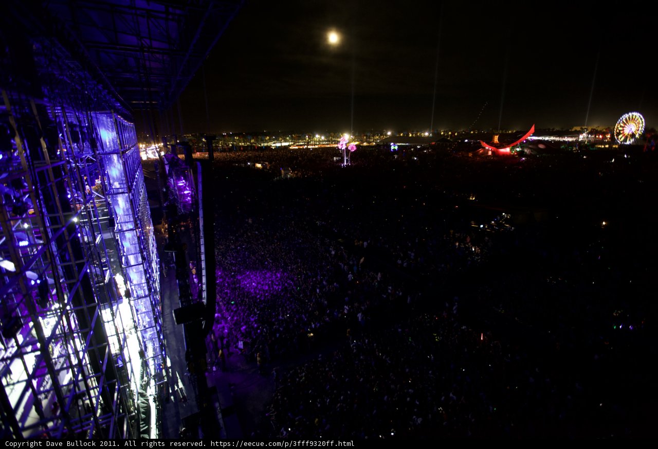 Moonlit Metropolis