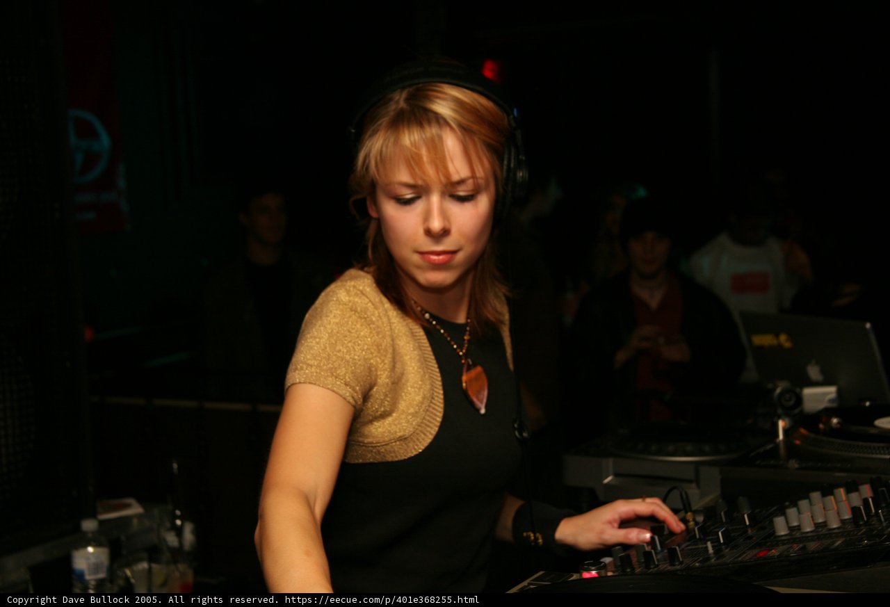 Black Shirt DJ