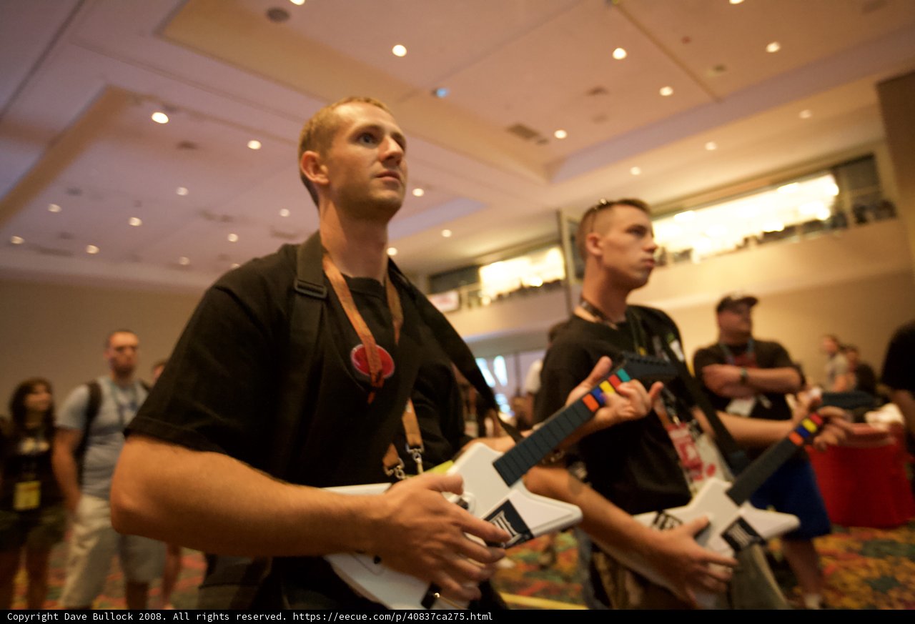 Jamming in the Convention Hall