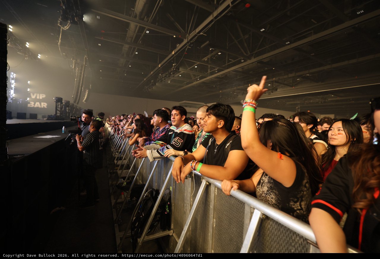 Fans Pack the Rail at Wobbleland 2026
