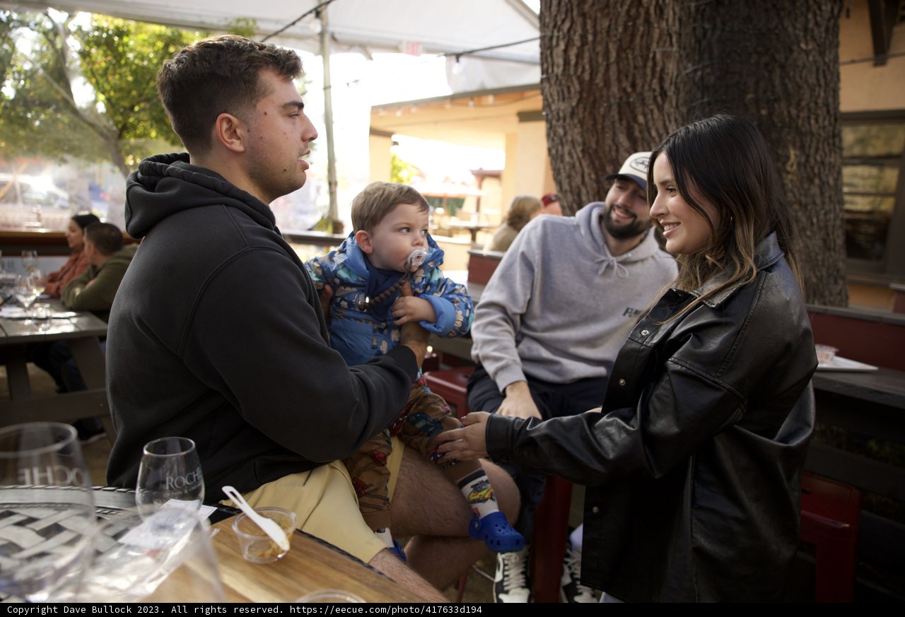 Family Bliss in Downtown Sonoma