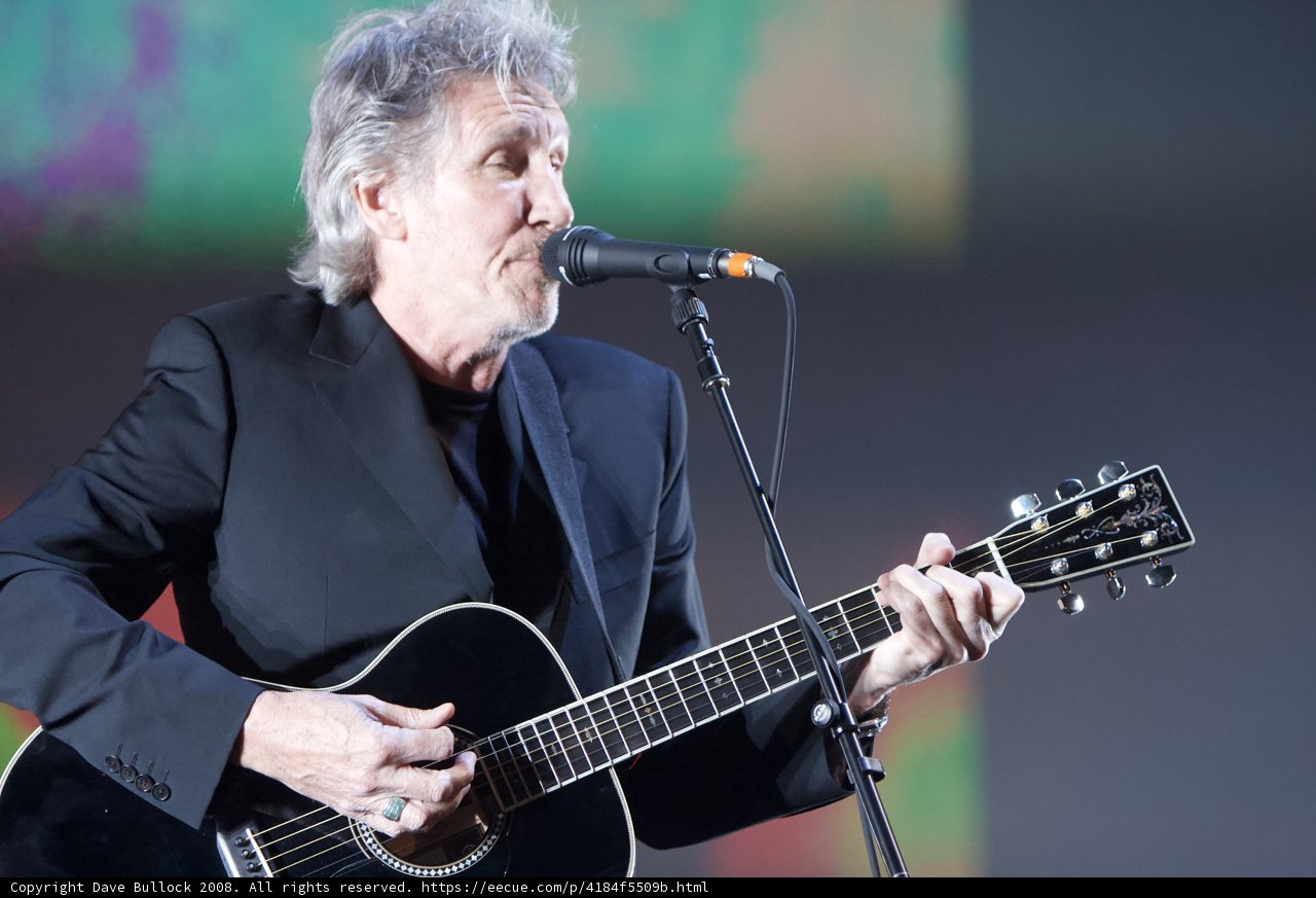 Roger Waters Serenades Coachella