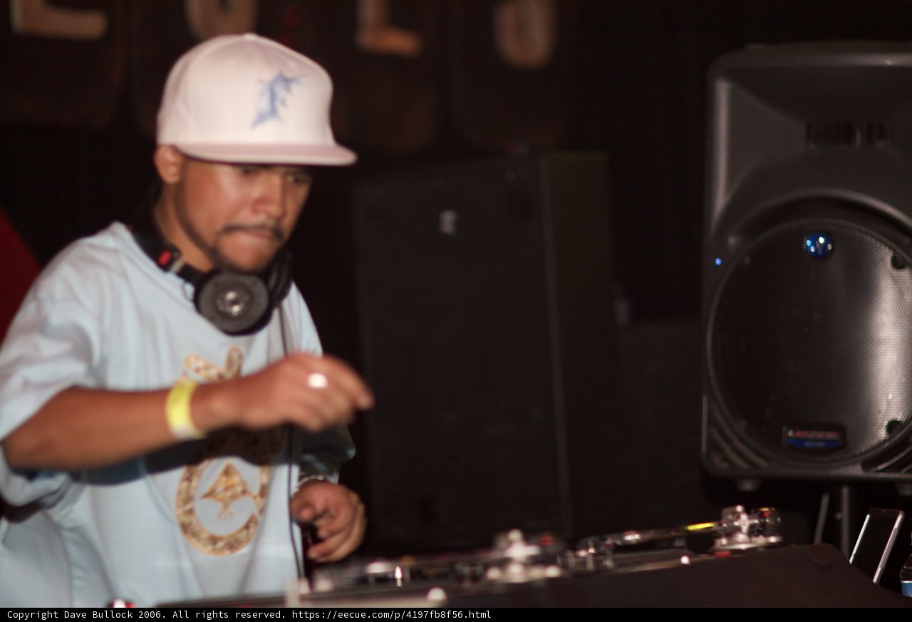 The Deejay's Signature Look
