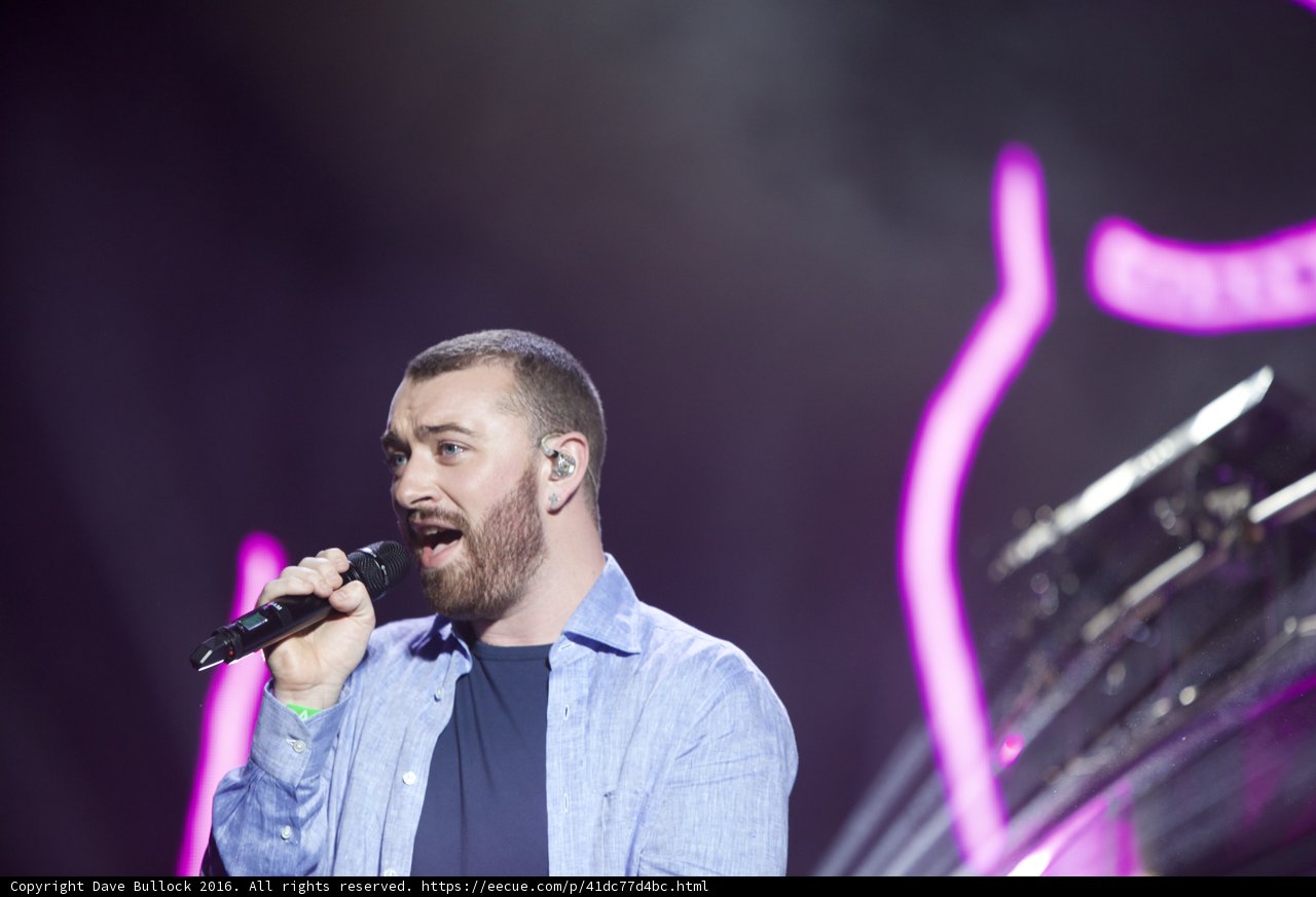 Sam Smith's Solo Performance at O2 Arena