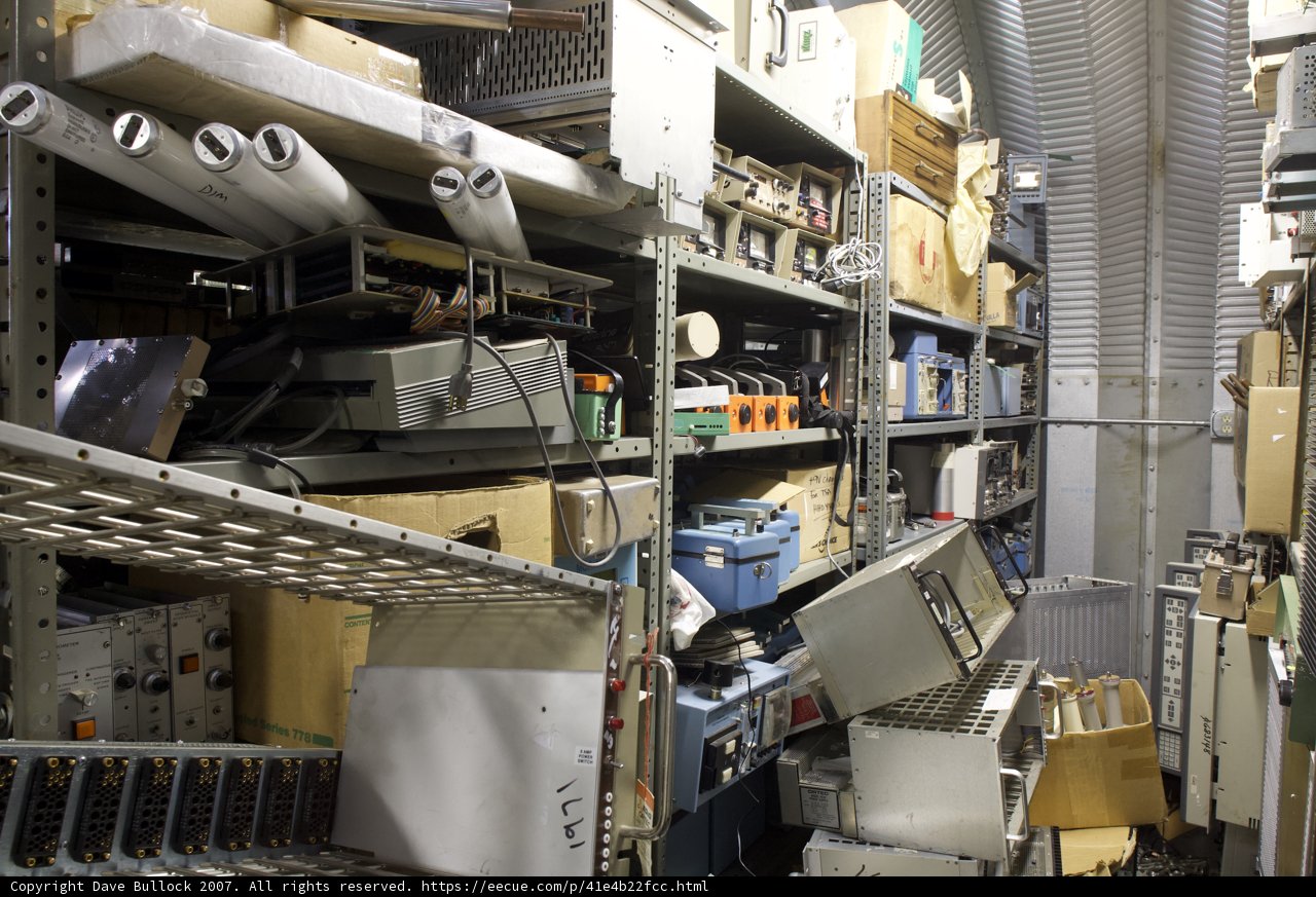 The Electronics Warehouse