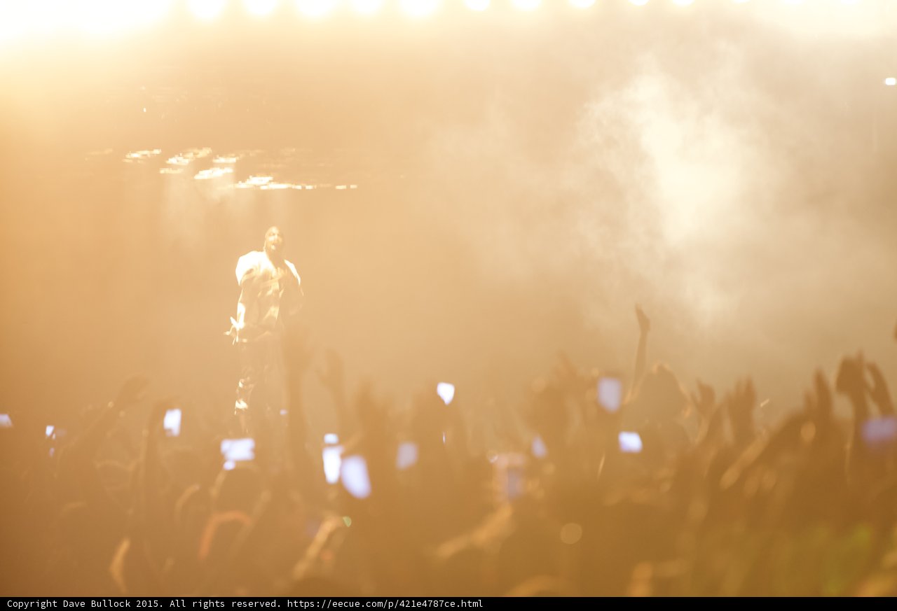 Kanye West Golden Silhouette