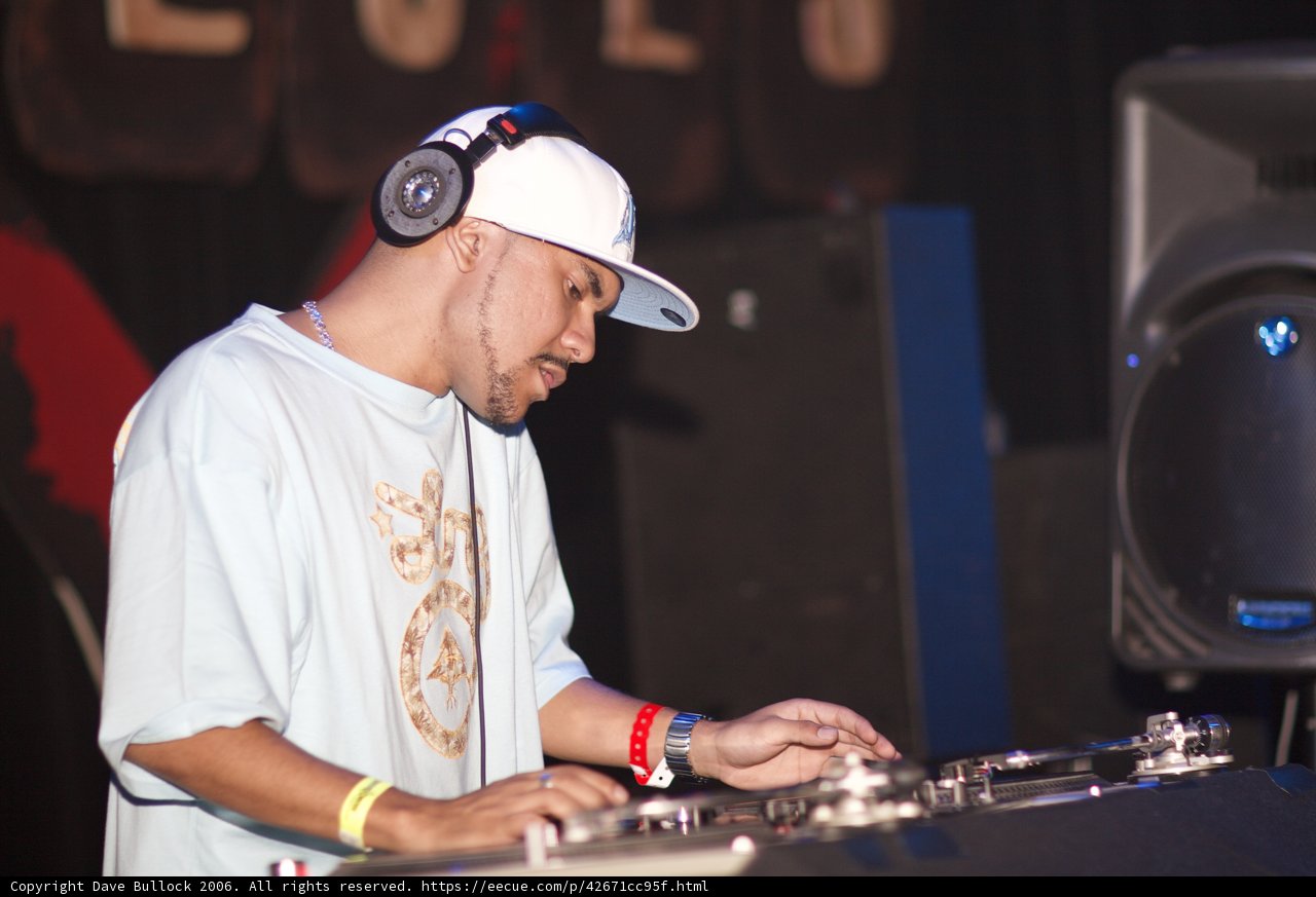 White Hat DJ